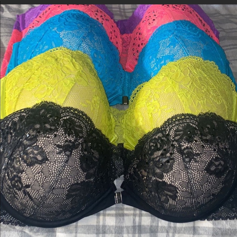 Victorias Secret Strapless Bra Bundle